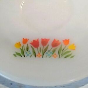 Fire king Tulips 🌷 set of 2 saucers